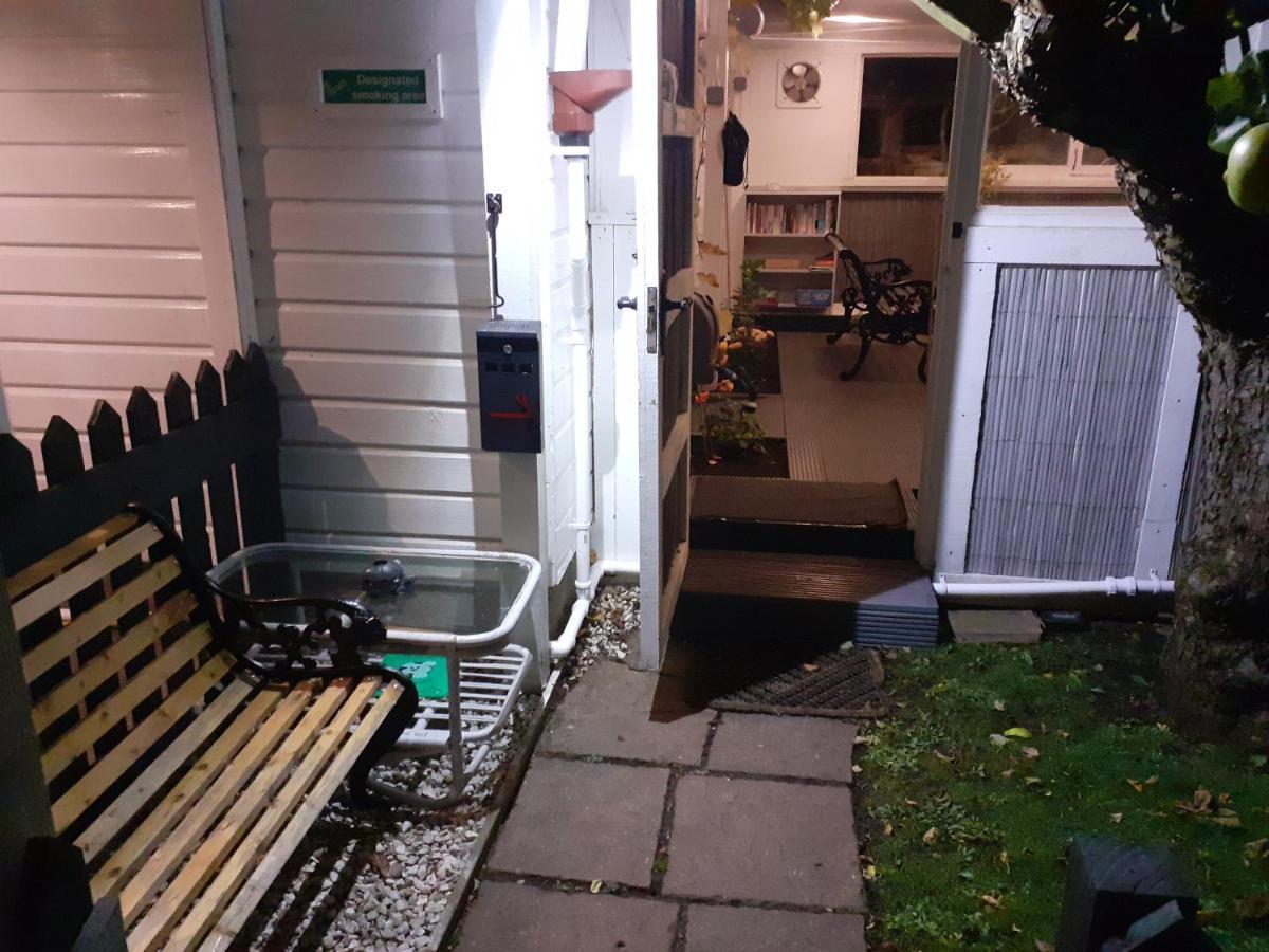 The Treehouse By Airlie Apartment Nairn Exterior photo